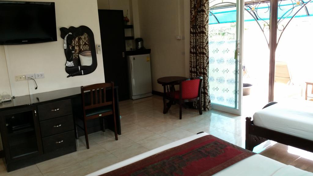 Mai Thai Guest House Хон Каен Номер фото